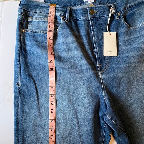 NWT Good American Good Legs Distressed Skinny Jeans Size 22 - Picture 9 of 15